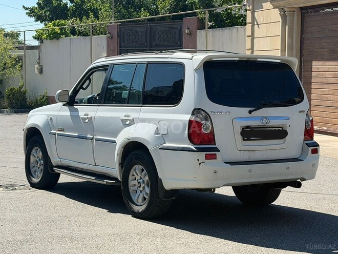 Hyundai Terracan-6