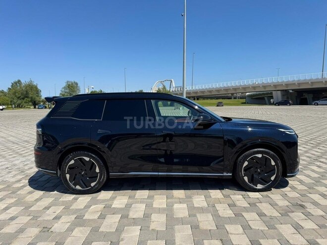 Changan Qiyuan Q07-3