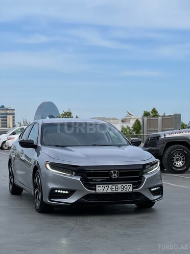 Honda Insight-1