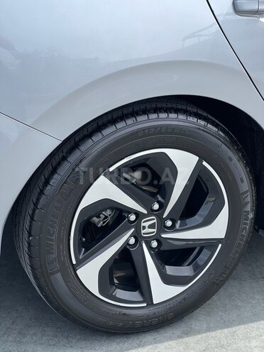 Honda Insight-15