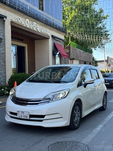 Nissan Note-1