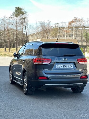 Kia Sorento-4