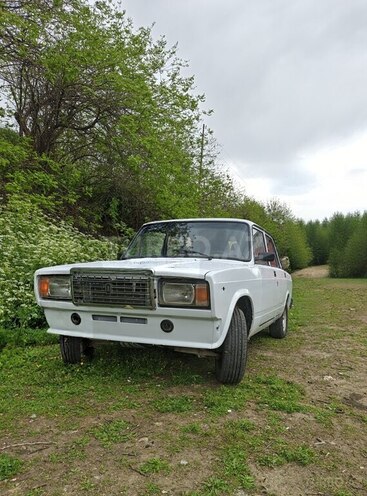 LADA (VAZ) 2107-3