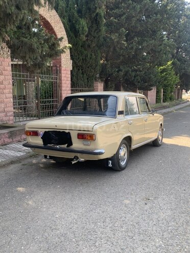 LADA (VAZ) 21011-5