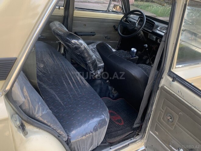 LADA (VAZ) 21011-15