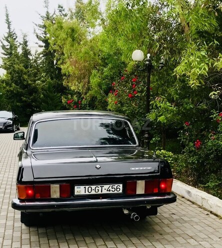GAZ 3102 "Volga"-10