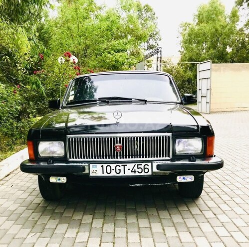 GAZ 3102 "Volga"-1