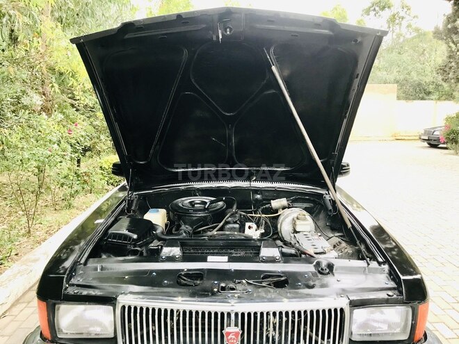 GAZ 3102 "Volga"-4