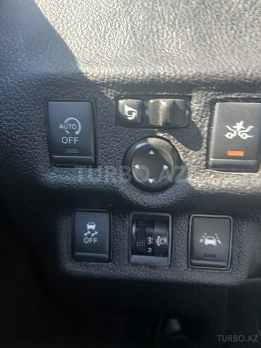 Nissan Note-8