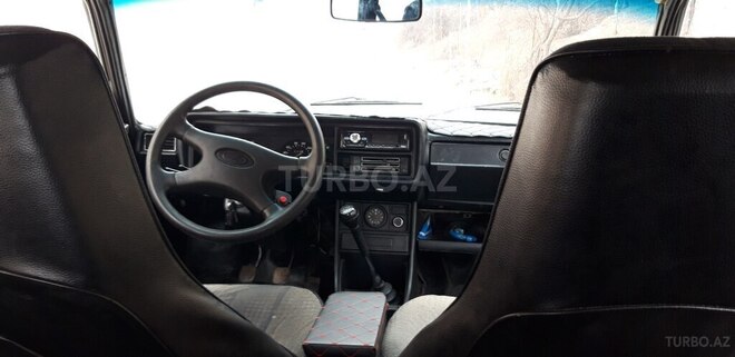 LADA (VAZ) 2107-5