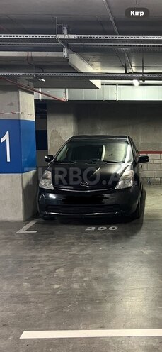 Toyota Prius-5
