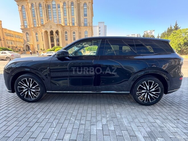 Changan Qiyuan Q07-3