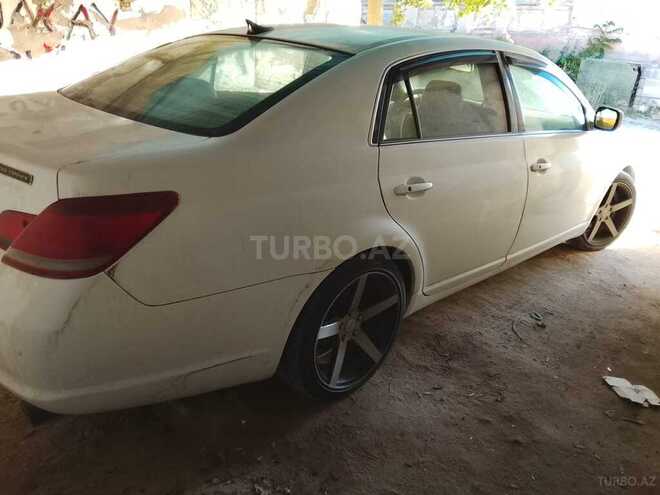 Toyota Avalon-8