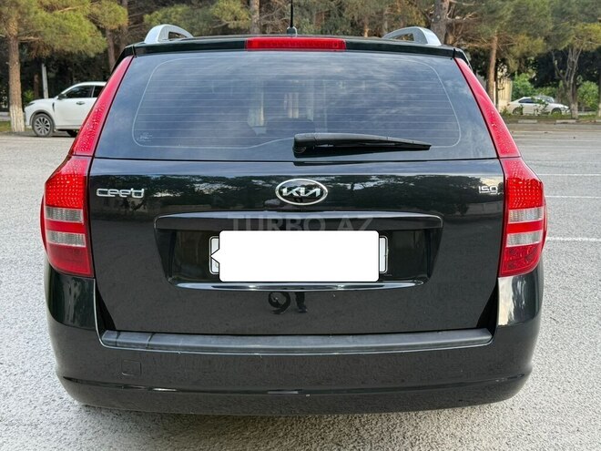 Kia Ceed SW-9