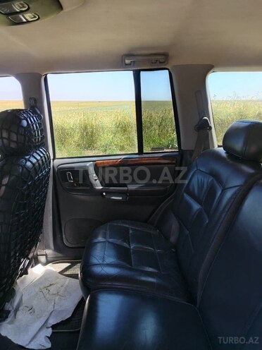 Jeep Grand Cherokee-12