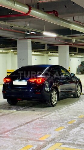 Mazda 3-9