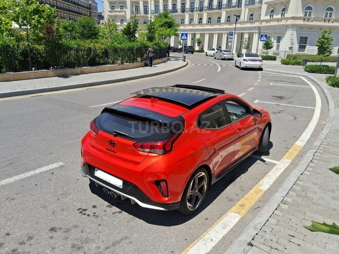 Hyundai Veloster-10