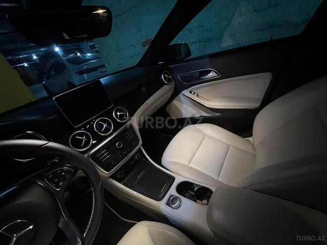 Mercedes CLA 250 4MATIC-8