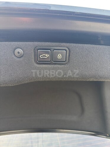 Hyundai Equus-20