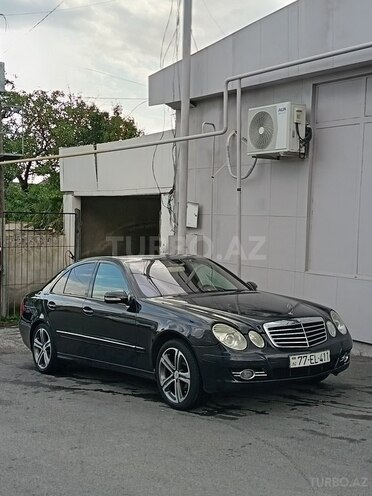 Mercedes E 220-4