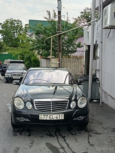 Mercedes E 220-3