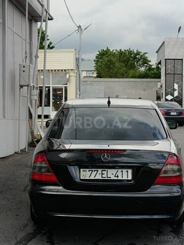 Mercedes E 220-6