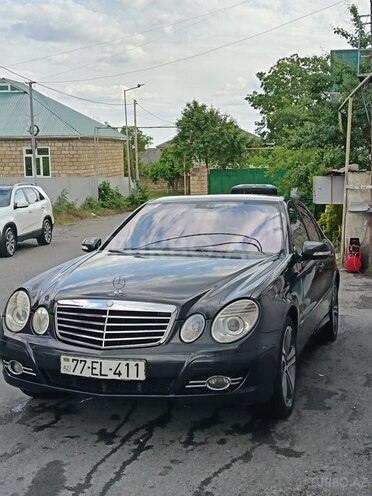 Mercedes E 220-8