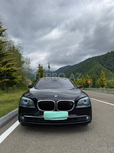 BMW 740-1