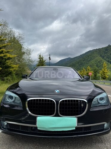 BMW 740-4