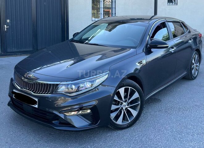 Kia K5-4
