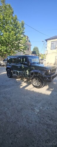 Suzuki Jimny-4