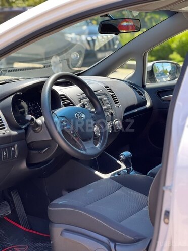 Kia Forte-16
