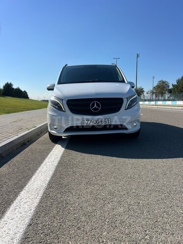 Mercedes Vito-1