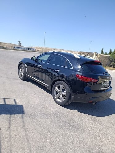 Infiniti FX35-4