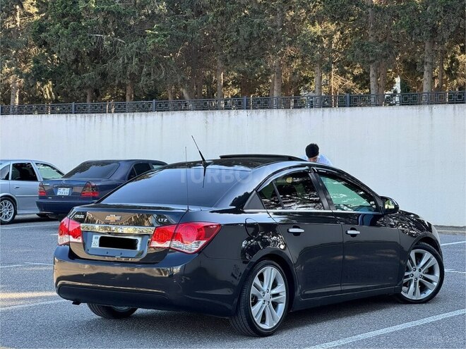 Chevrolet Cruze-6