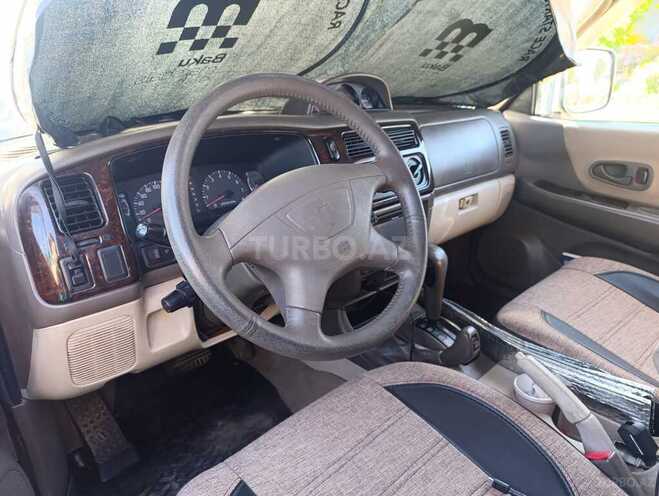 Mitsubishi Nativa-6