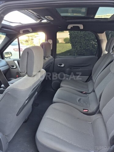 Renault Scenic-7