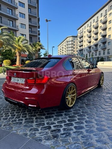 BMW 320d-17