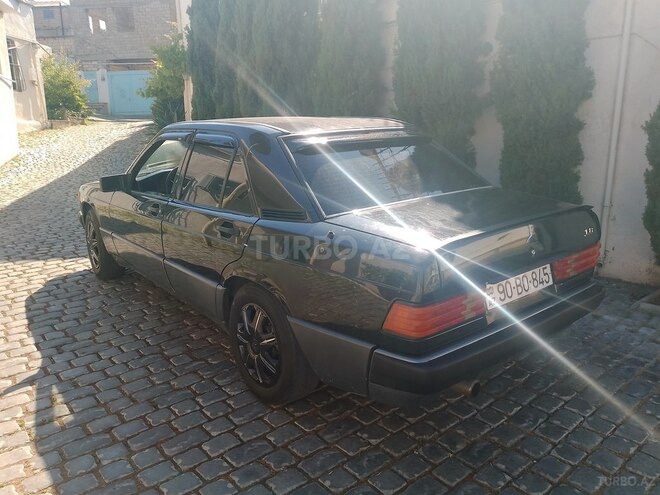 Mercedes 190-6