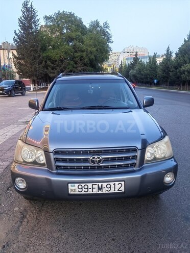 Toyota Highlander-5