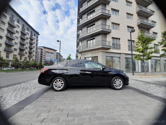 Nissan Sentra-5