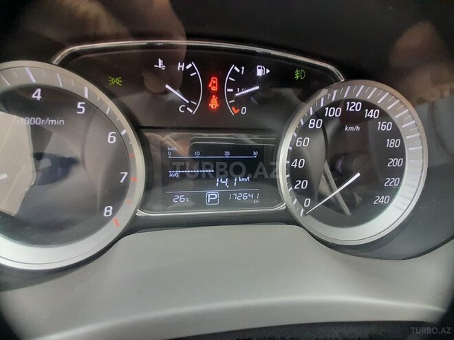 Nissan Sentra-10