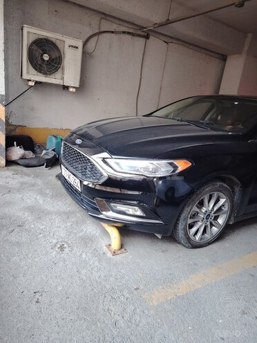 Ford Fusion (North America)-1