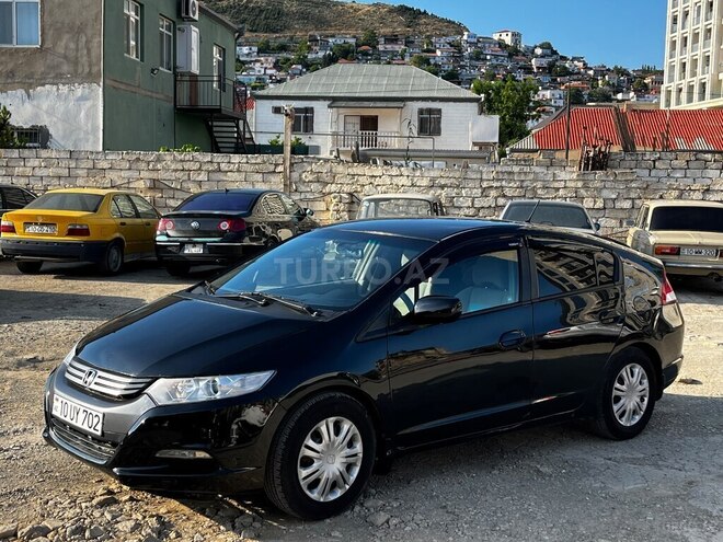 Honda Insight-4