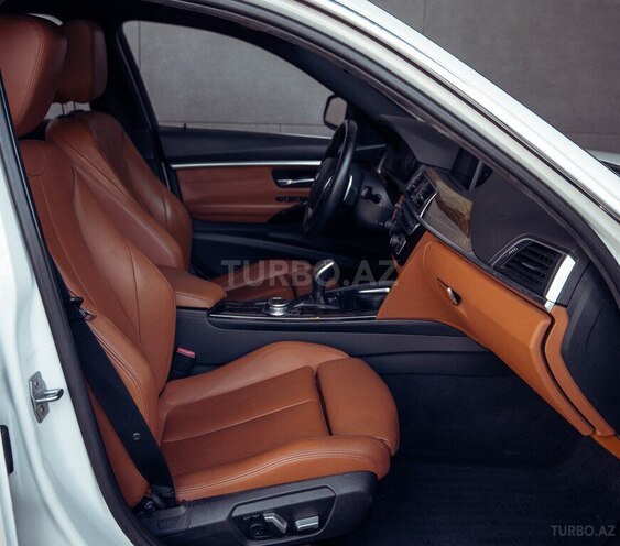 BMW 330-20