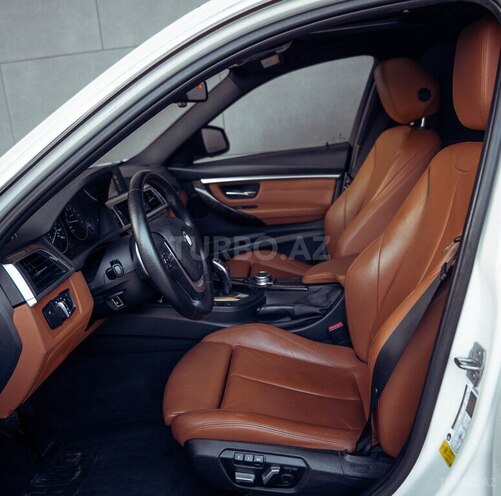 BMW 330-12