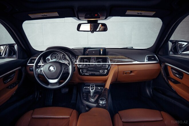 BMW 330-14