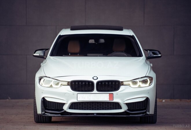 BMW 330-3