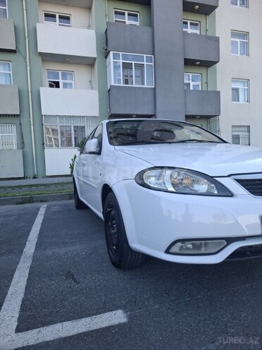 Daewoo Gentra-4