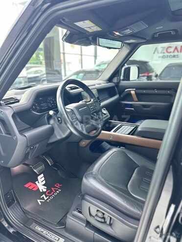 Land Rover Defender-15